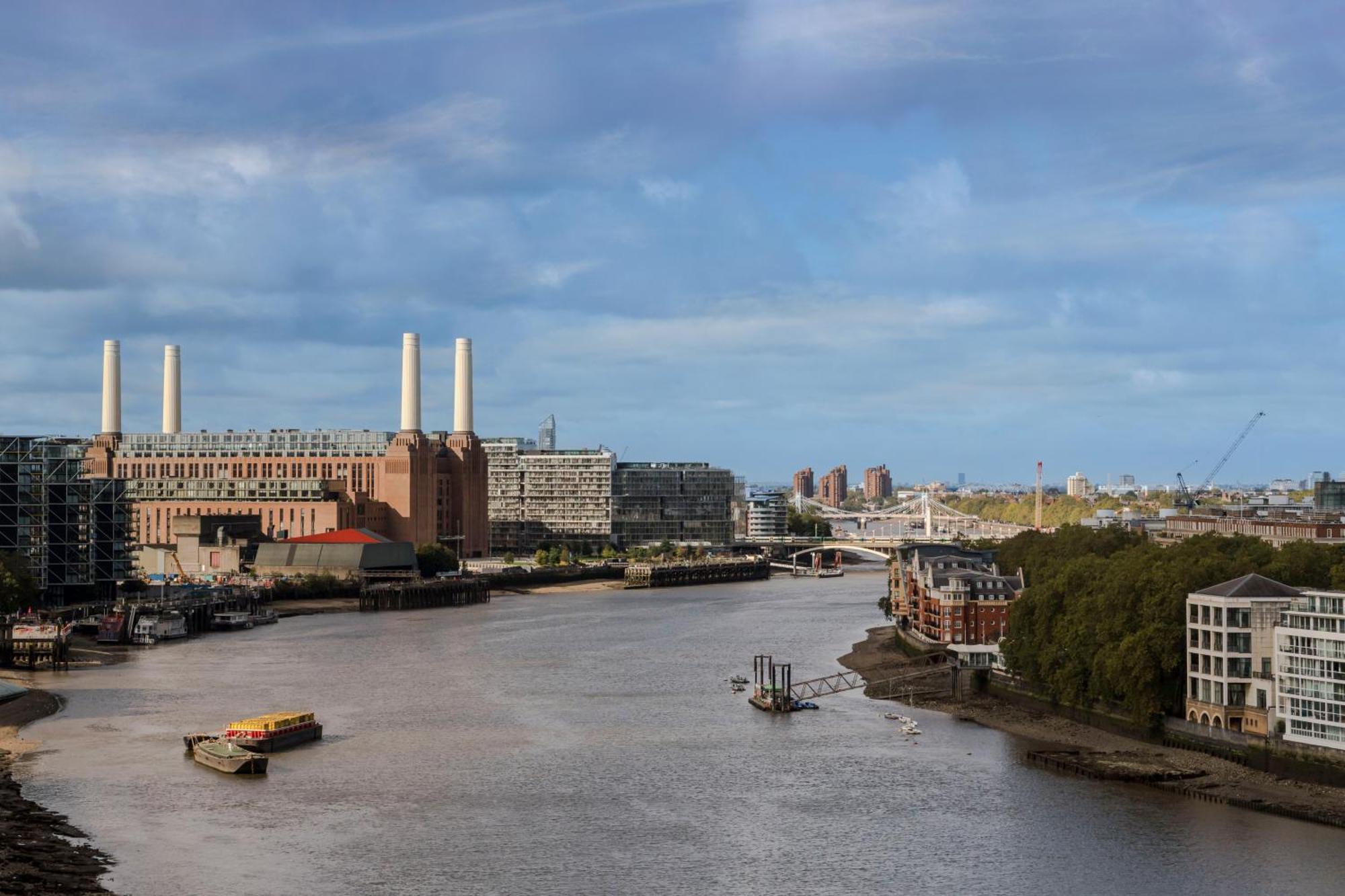 Best Thames View In Town! Large Luxxe Nomad Design Family Home Лондон Номер фото