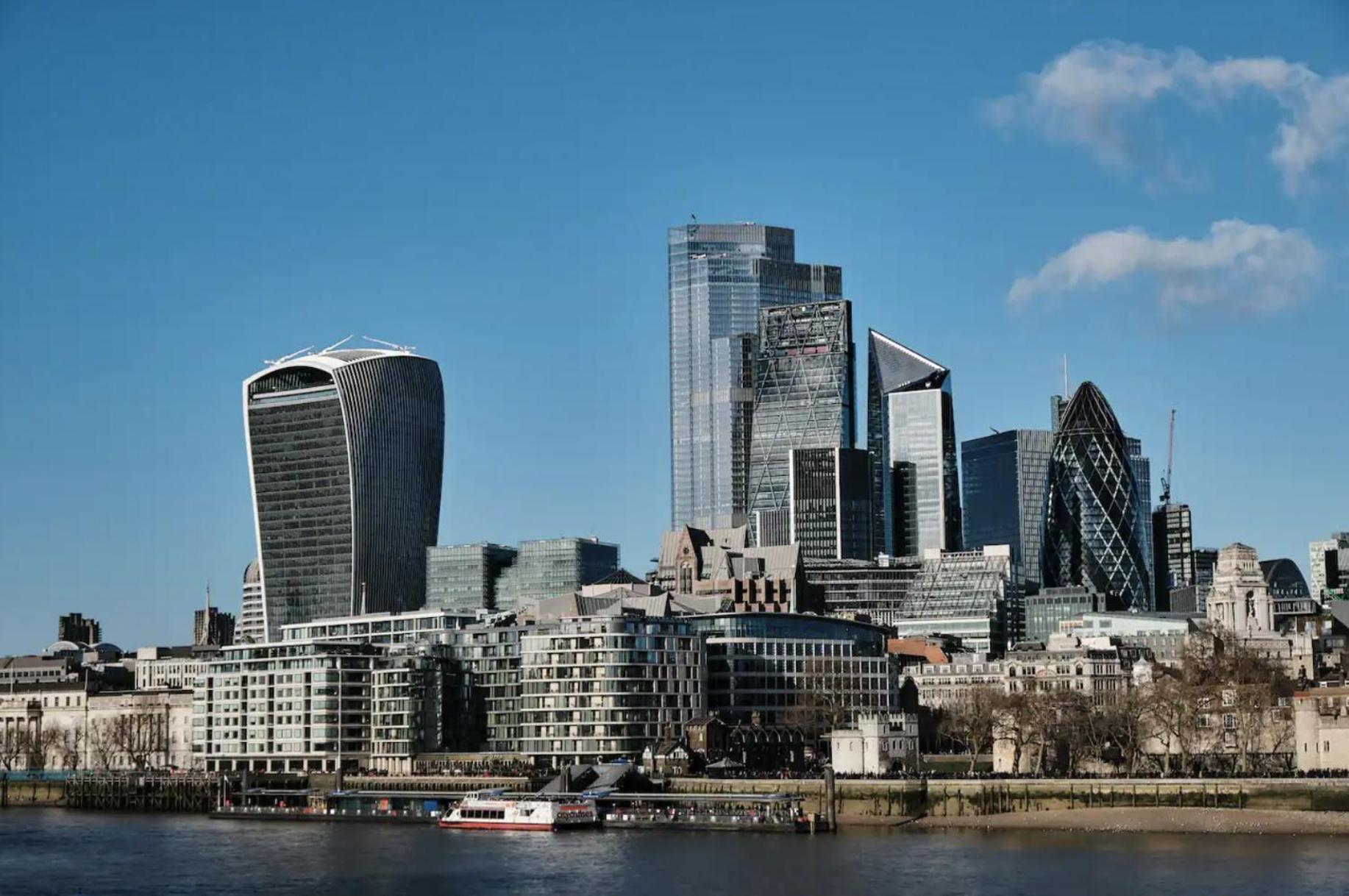 Best Thames View In Town! Large Luxxe Nomad Design Family Home Лондон Экстерьер фото